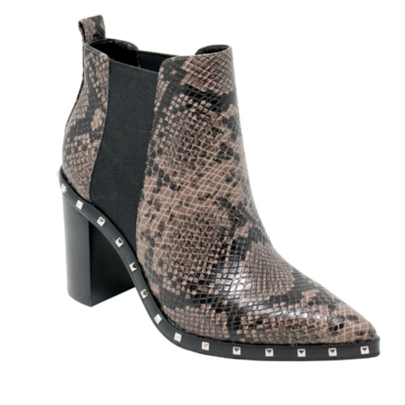 Charles David Shoes - Women's Duke Studded Chelsea Booties